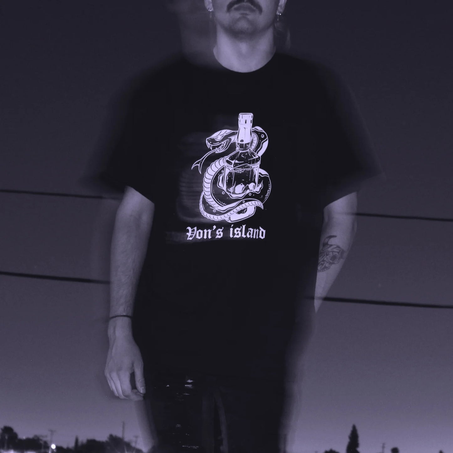 SNAKE TEE